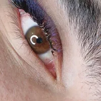 اکستنشن مژه در سالن تخصصی مژه