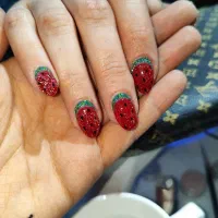 استخدام طراح و لاک ژل کاری مبتدی و حرفه ایی|استخدام درمانی، زیبایی، بهداشتی|کرج, گلشهر|دیوار