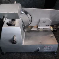 دستگاه اسلایسر (کالباس بر)|فروشگاه و مغازه|بیجار, |دیوار