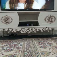 میز|تلفن رومیزی|زند, |دیوار