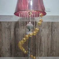 آباژور ایستاده