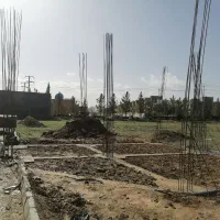 قطعات تجاری بر جاده اصلی