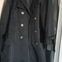 دوعدد بارانی و کت طوسی