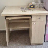 میز کامپیوتر و تحریر