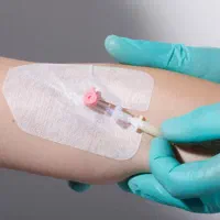 تزریقات وصل سرم پانسمان .تعبیه سوند ادراری درمنزل|خدمات آرایشگری و زیبایی|یزد, |دیوار