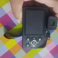 دوربین سالم بدون خط و خش|دوربین عکاسی و فیلم‌برداری|شاهین‌شهر, مسکن مهر|دیوار