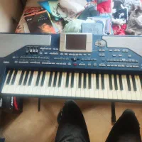( ارگ ) کرگ Korg PA 800 و باماما تایروس Tyros 4