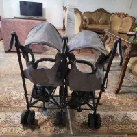 کالسکه دوقلو سالم و تمیز در حد نو