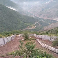۴۱۰متر زمین چهار دیوار شده