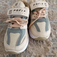 کفش بچگانه اسپورت