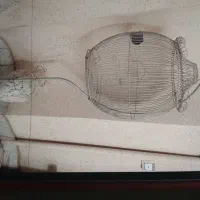 قفس با پایه