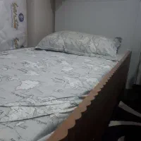 تخت کودک مارک اپادانا