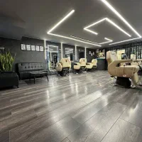 استخدام آرایشگر در سالن مردانه