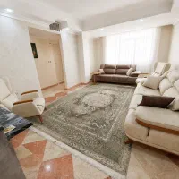 90-متری-رو-به-آفتاب-لاله