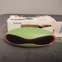 اسپیکر بلوتوثی امکان مکالمه تلفن ورودی usb نو هست