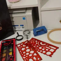 آبرنگ و خط کش