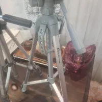 پایه دوربین دو عدد|دوربین عکاسی و فیلم‌برداری|کاشان, الغدیر|دیوار