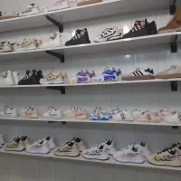 ۱۵۰جفت کفش بچگانه به صورت عمده بفروش میرسد