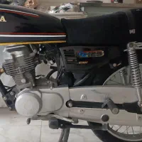 هندا رایکا ۱۲۵