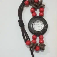 ساعت مچی چوبی