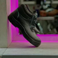 کفش ایمنی فایق|کیف، کفش، کمربند|باسمنج, |دیوار