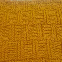 فروش شال و کلاه بافتنی