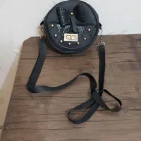 کیف|کیف، کفش، کمربند|رشت, معلم|دیوار