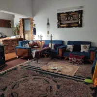 دو واحدی ۶۵متری خ سینا