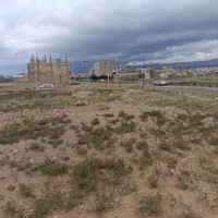 فروش زمین ۲۴۰ متری