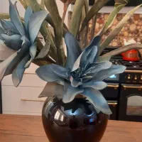 گلدان گل مصنوعی