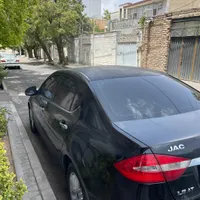 جک j5 اتوماتیک ۱۸۰۰ مدل 1394