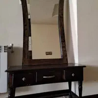 کنسول و آینه