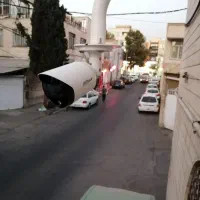 نصب انواع دزگیرها و دوربین های مدار بسته و سیم کشی