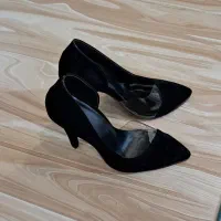 کفش مجلسی|لباس|اردبیل, |دیوار