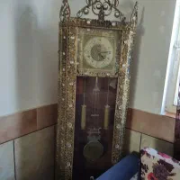 ساعت ایستاده طرح برنزی.