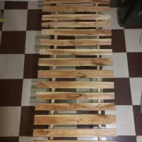 کفی تخت کاملن سالم چوب درجه یک مناسب برای تخت