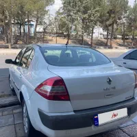 مگان ۸۹ اتومات ۲۰۰۰