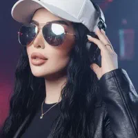 دی جی خانم. دیجی خانم