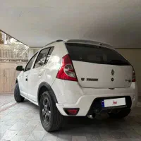 ساندرو مدل ۹۷|خودرو سواری و وانت|تهران, تهرانپارس غربی|دیوار