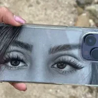 قاب گوشی سیاه قلم