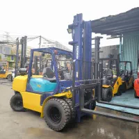 فورک لیفتراک 4 تن خط 7|ماشینآلات صنعتی|ری, دولتآباد|دیوار