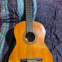 گیتار یاماها c40