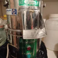 خوردکن و اتو و سماور و تلفن و فشار سنج