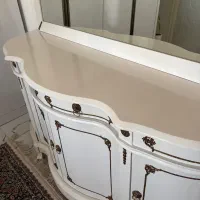 کنسول و آینه