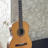 گیتار دست ساز فوق حرفه ای کلاچ دار|گیتار، بیس، امپلیفایر|اصفهان, کوی ولی عصر|دیوار