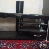 زیر تلوزیون در حد نو