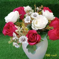 گل مصنوعی با گلدان