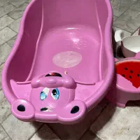 وان حمام کودک به همراه متعلقات