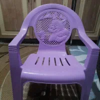 دو عدد صندلی  جنس پلاستیک ناصر نو