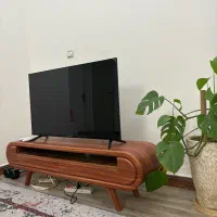 میز تی وی کاملا نو